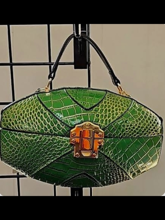 Angel Kiss Handbags - Angel Kiss Emerald Green Croc-Embossed Top Handle Mini Bag with Gold Clasp